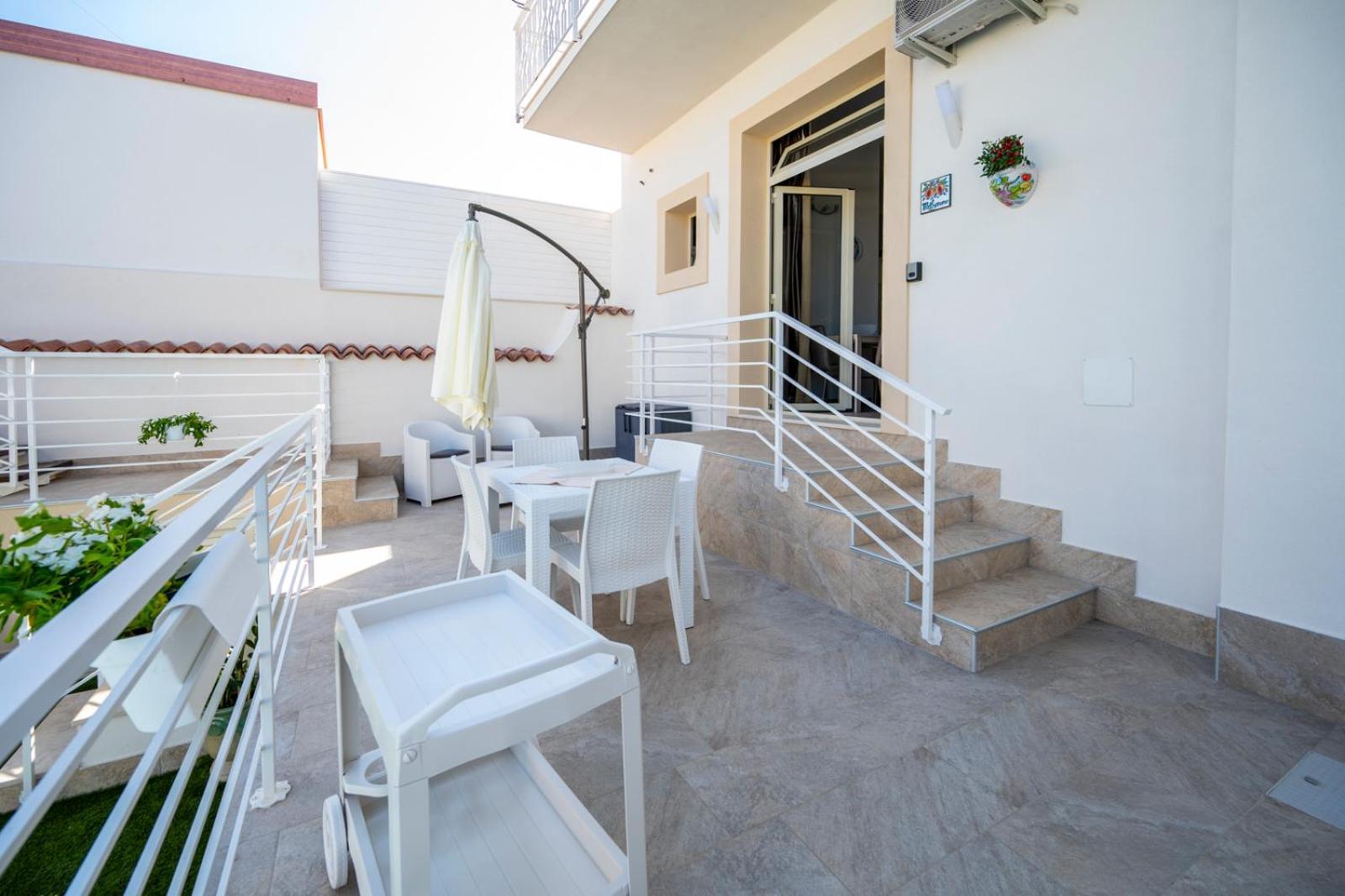 Profumi Di Sicilia - Fontane Bianche Apartment Ngoại thất bức ảnh